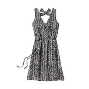 🛍️3/$40 - Avon Studio 1886 Sleeveless Peek-A-Boo Back Dress - Size XL